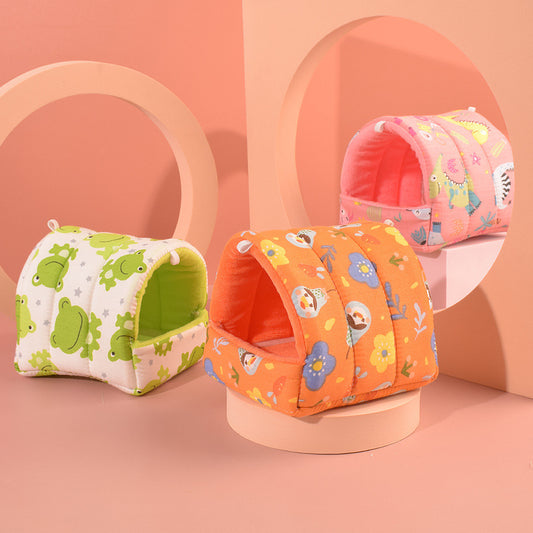 Cozy hamster nests in vibrant colors and fun designs, perfect for small pets' comfort and play.